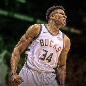 Meet your Posher, Lennon